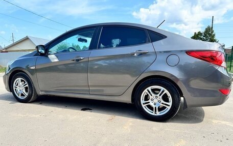 Hyundai Solaris II рестайлинг, 2011 год, 1 150 000 рублей, 4 фотография