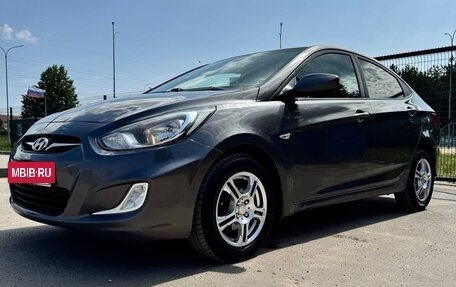 Hyundai Solaris II рестайлинг, 2011 год, 1 150 000 рублей, 3 фотография