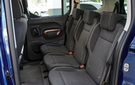 Peugeot Rifter I, 2019 год, 2 290 000 рублей, 10 фотография