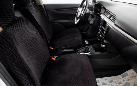 KIA Rio IV, 2018 год, 1 569 000 рублей, 20 фотография