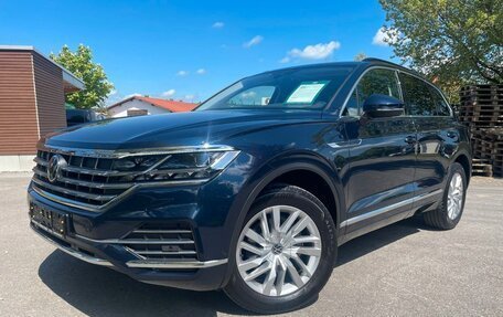 Volkswagen Touareg III, 2023 год, 4 899 000 рублей, 2 фотография