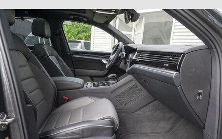Volkswagen Touareg III, 2023 год, 7 375 000 рублей, 6 фотография