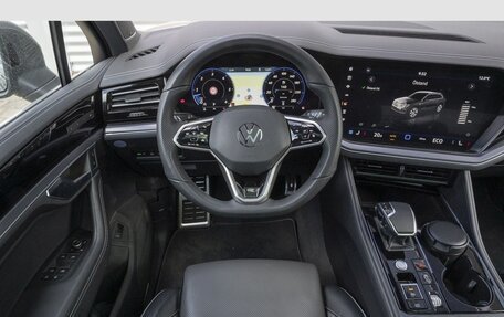 Volkswagen Touareg III, 2023 год, 7 375 000 рублей, 5 фотография