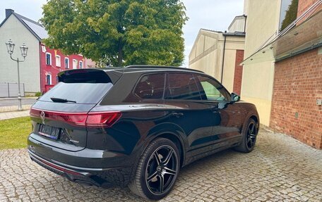 Volkswagen Touareg III, 2023 год, 7 450 000 рублей, 4 фотография