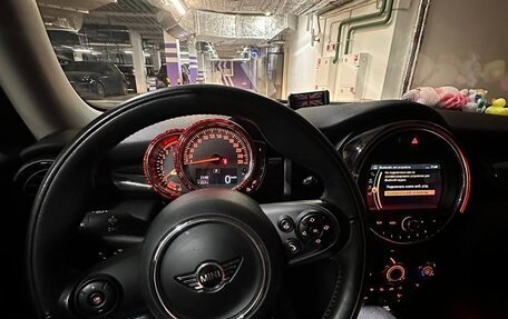 MINI Hatch, 2018 год, 2 000 000 рублей, 8 фотография