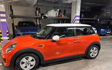 MINI Hatch, 2018 год, 2 000 000 рублей, 6 фотография