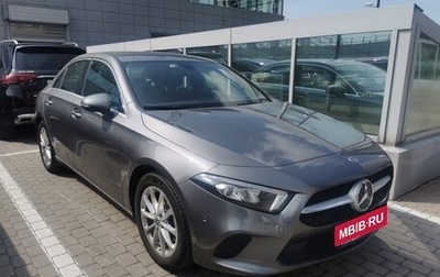 Mercedes-Benz A-Класс, 2019 год, 2 590 000 рублей, 1 фотография