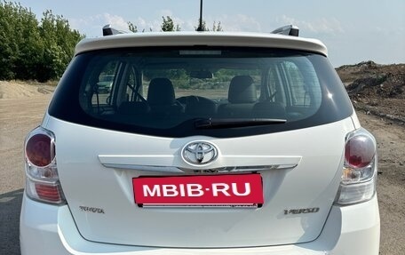 Toyota Verso I, 2014 год, 2 300 000 рублей, 2 фотография