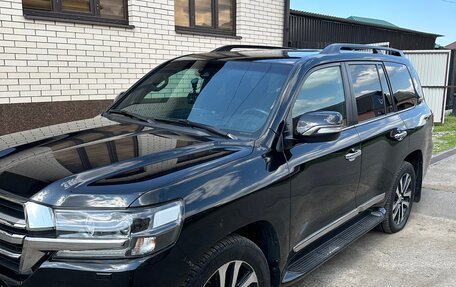 Toyota Land Cruiser 200, 2018 год, 8 000 000 рублей, 6 фотография