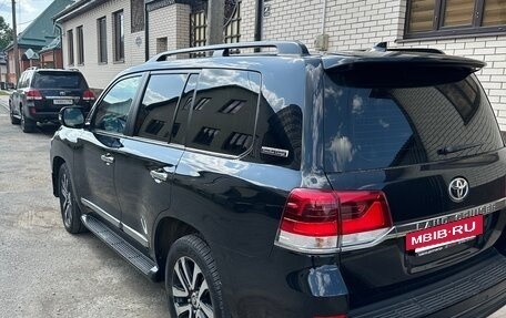 Toyota Land Cruiser 200, 2018 год, 8 000 000 рублей, 5 фотография
