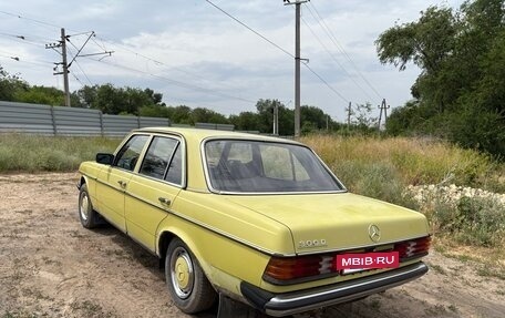 Mercedes-Benz W123, 1976 год, 300 000 рублей, 9 фотография