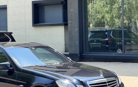 Mercedes-Benz E-Класс, 2013 год, 2 040 000 рублей, 2 фотография
