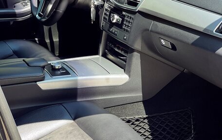 Mercedes-Benz E-Класс, 2013 год, 2 040 000 рублей, 23 фотография