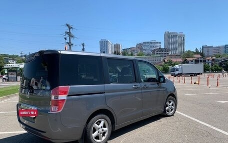 Honda Stepwgn IV, 2010 год, 1 700 000 рублей, 4 фотография