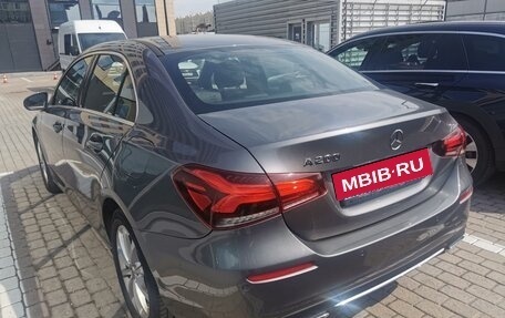 Mercedes-Benz A-Класс, 2019 год, 2 590 000 рублей, 3 фотография