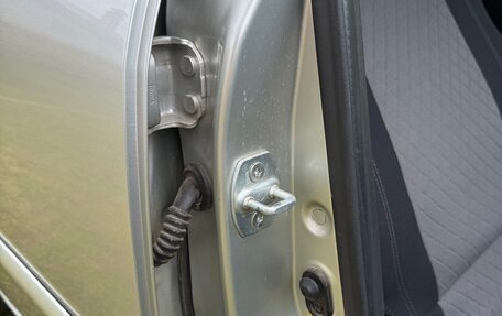 Toyota Corolla, 2006 год, 800 000 рублей, 8 фотография