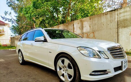Mercedes-Benz E-Класс, 2010 год, 1 450 000 рублей, 3 фотография