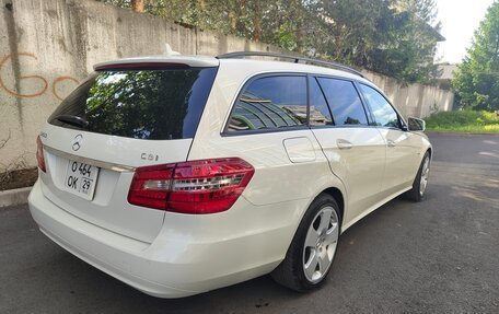 Mercedes-Benz E-Класс, 2010 год, 1 450 000 рублей, 6 фотография