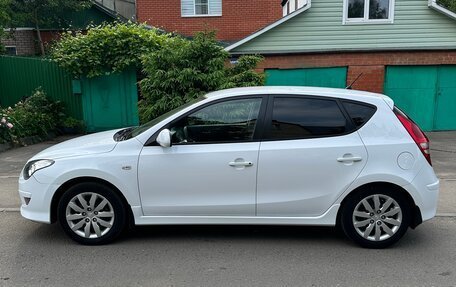 Hyundai i30 I, 2010 год, 900 000 рублей, 3 фотография