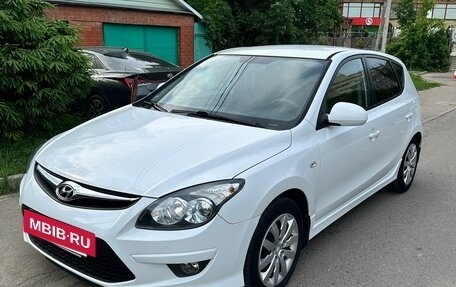 Hyundai i30 I, 2010 год, 900 000 рублей, 2 фотография
