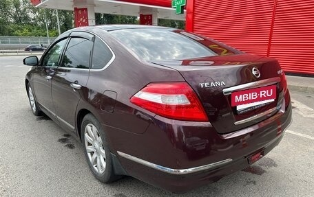 Nissan Teana, 2010 год, 900 000 рублей, 3 фотография