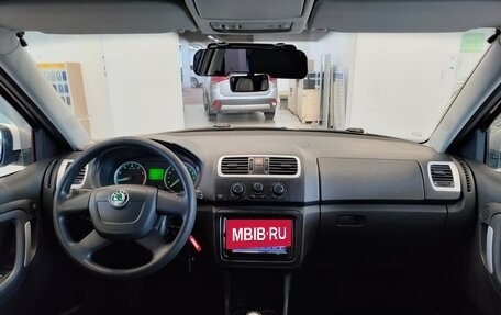 Skoda Fabia II, 2010 год, 399 000 рублей, 7 фотография