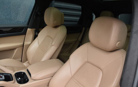 Porsche Cayenne III, 2019 год, 6 930 000 рублей, 13 фотография