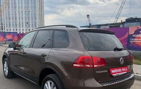Volkswagen Touareg III, 2010 год, 1 950 000 рублей, 4 фотография