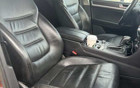 Volkswagen Touareg III, 2010 год, 1 950 000 рублей, 13 фотография