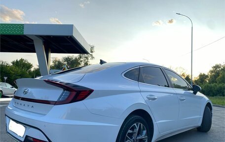 Hyundai Sonata VIII, 2020 год, 1 800 000 рублей, 4 фотография