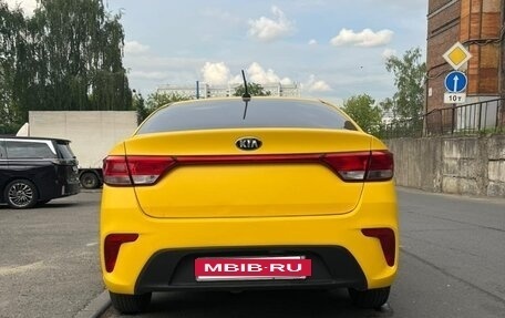 KIA Rio IV, 2017 год, 840 000 рублей, 4 фотография