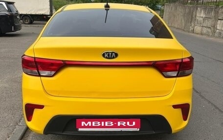 KIA Rio IV, 2017 год, 840 000 рублей, 9 фотография