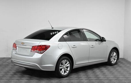Chevrolet Cruze II, 2013 год, 999 000 рублей, 2 фотография