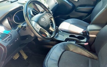 Hyundai ix35 I рестайлинг, 2012 год, 1 350 000 рублей, 19 фотография