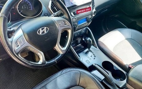 Hyundai ix35 I рестайлинг, 2012 год, 1 350 000 рублей, 21 фотография