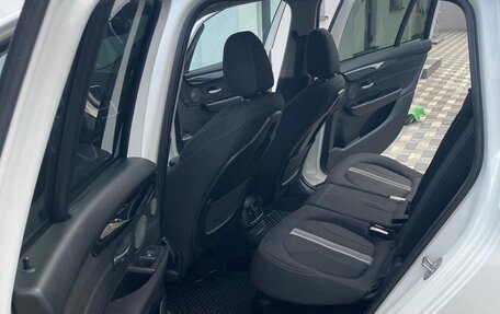 BMW 2 серия Grand Tourer F46 рестайлинг, 2019 год, 2 500 000 рублей, 18 фотография