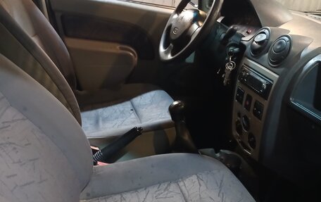 Renault Logan I, 2006 год, 230 000 рублей, 7 фотография