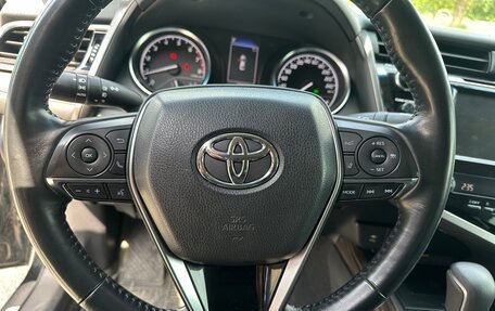 Toyota Camry, 2018 год, 3 150 000 рублей, 8 фотография