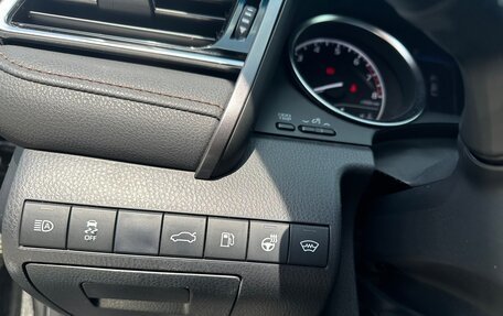 Toyota Camry, 2018 год, 3 150 000 рублей, 7 фотография