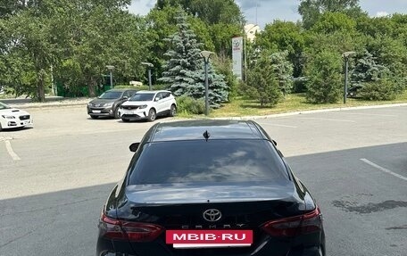 Toyota Camry, 2018 год, 3 150 000 рублей, 16 фотография