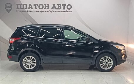 Ford Escape III, 2018 год, 1 890 000 рублей, 4 фотография
