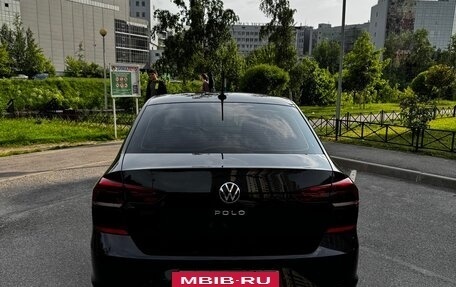 Volkswagen Polo VI (EU Market), 2021 год, 1 700 000 рублей, 4 фотография