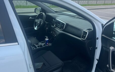 KIA Sportage IV рестайлинг, 2021 год, 2 600 000 рублей, 14 фотография
