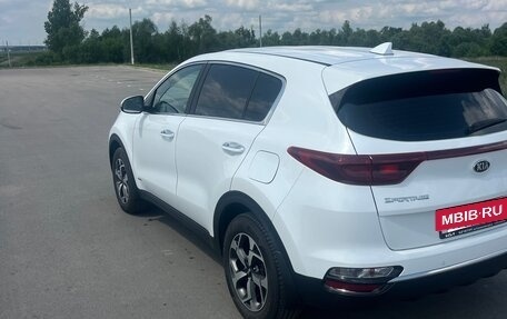 KIA Sportage IV рестайлинг, 2021 год, 2 600 000 рублей, 7 фотография