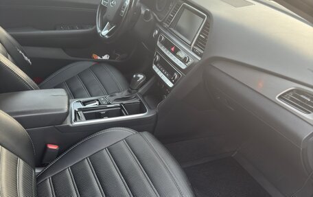 Hyundai Sonata VII, 2019 год, 1 900 000 рублей, 3 фотография