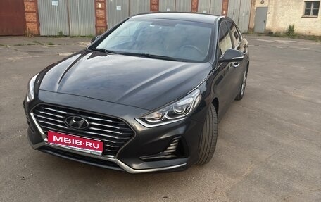 Hyundai Sonata VII, 2019 год, 1 900 000 рублей, 1 фотография