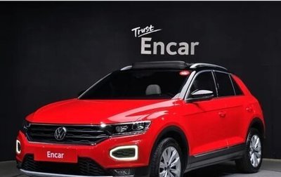 Volkswagen T-Roc I, 2021 год, 2 230 000 рублей, 1 фотография