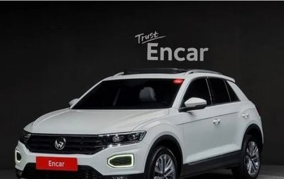 Volkswagen T-Roc I, 2021 год, 2 338 000 рублей, 1 фотография