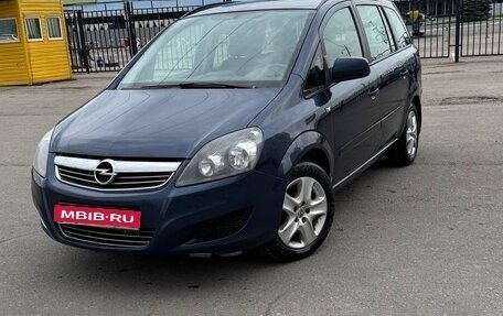 Opel Zafira B, 2012 год, 750 000 рублей, 1 фотография