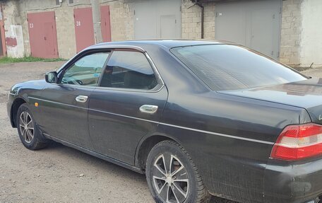 Nissan Laurel VIII, 2001 год, 400 000 рублей, 9 фотография
